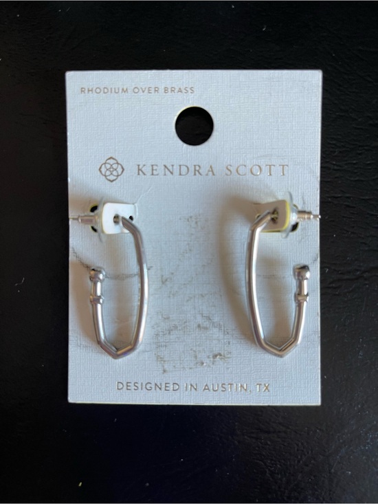 Kendra Scott Jewelry - Kendra Scott Silver Geometric Open Hoop Earrings.